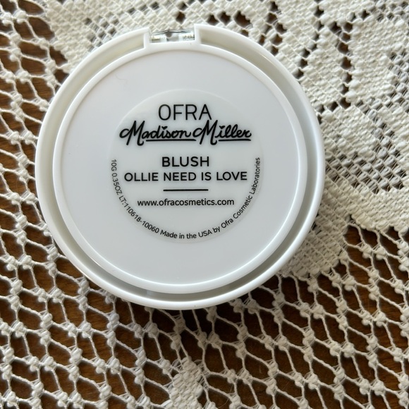 OFRA Madison Miller new blush - Picture 3 of 3